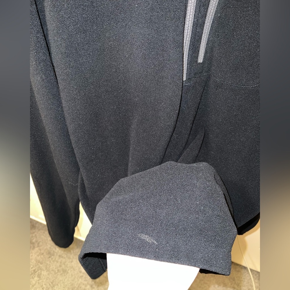 SOLD - Columbia Half-Zip Fleece Pullover - Picture 9 of 11